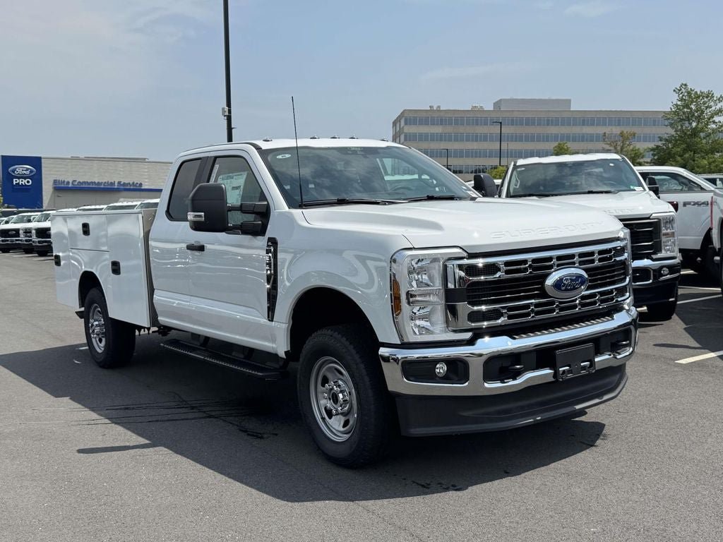 New 2026 Ford F350 4x4 SuperCab Super Duty