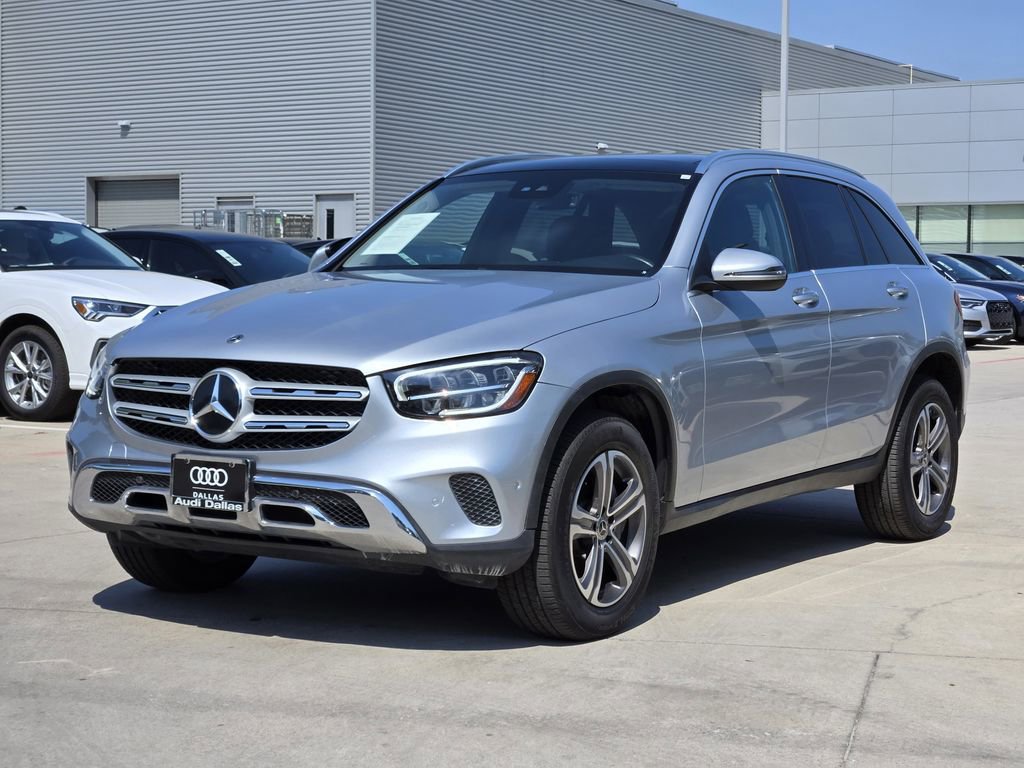 Used 2022 Mercedes-Benz GLC 300 4MATIC image 4