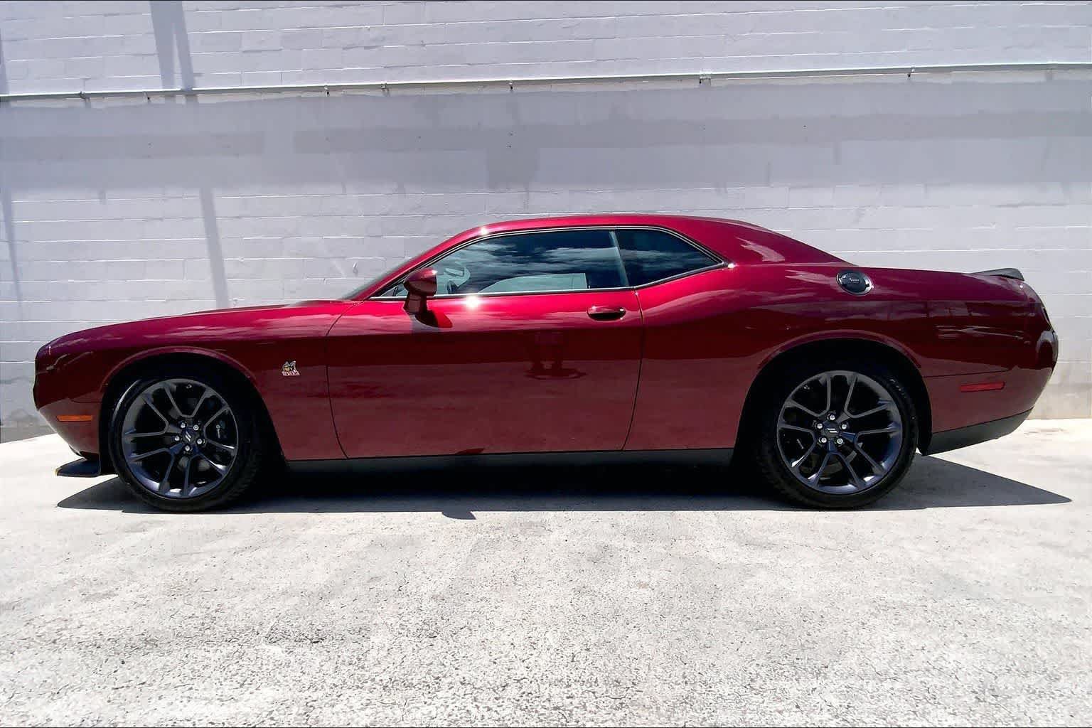 Used 2023 Dodge Challenger R/T Scat Pack w/ Plus Package RWD image 3