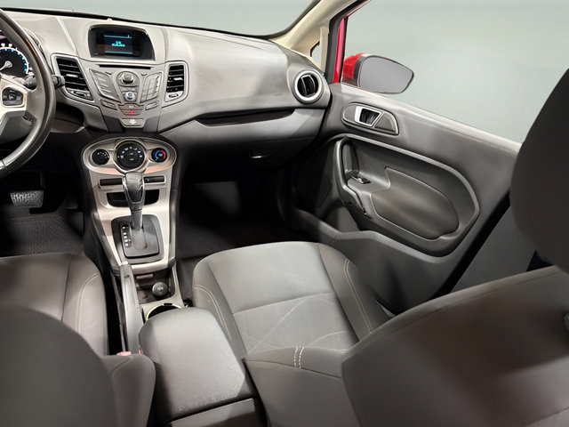 Used 2015 Ford Fiesta SE FWD image 24
