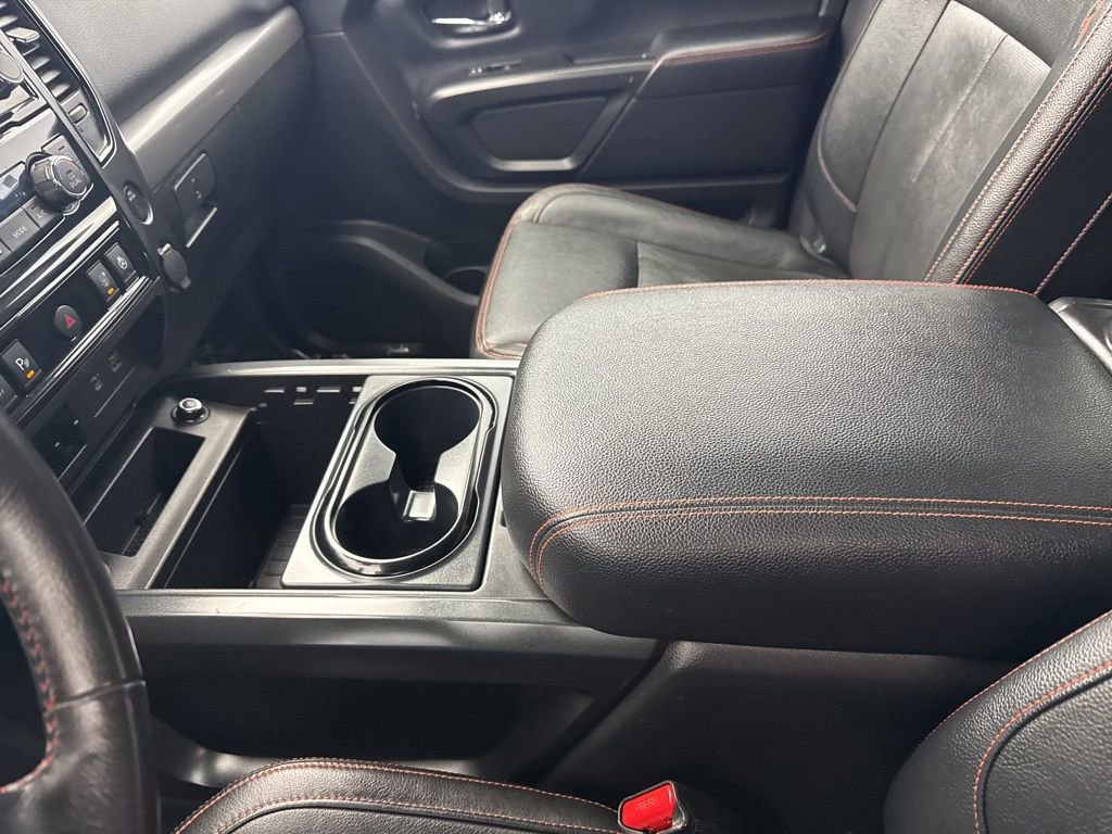 Used 2021 Nissan Titan PRO-4X w/ Pro-4x Convenience Package AWD/4WD image 23