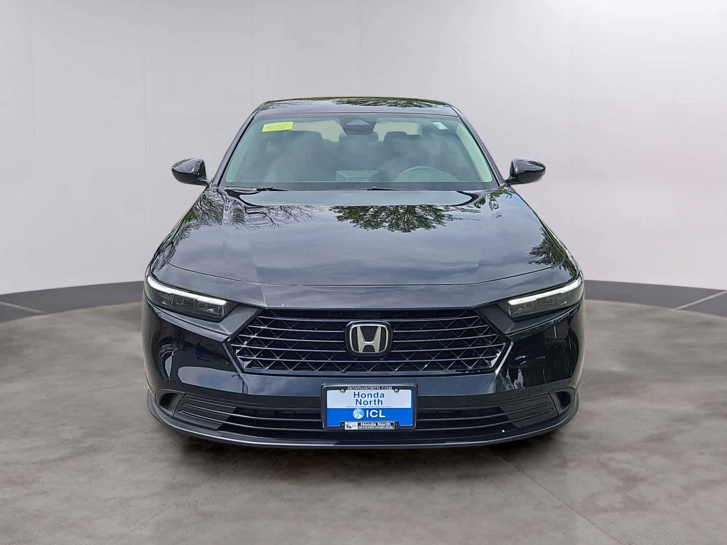 Certified 2025 Honda Accord LX image 2