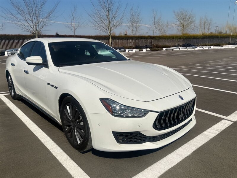 Used 2020 Maserati Ghibli RWD image 1