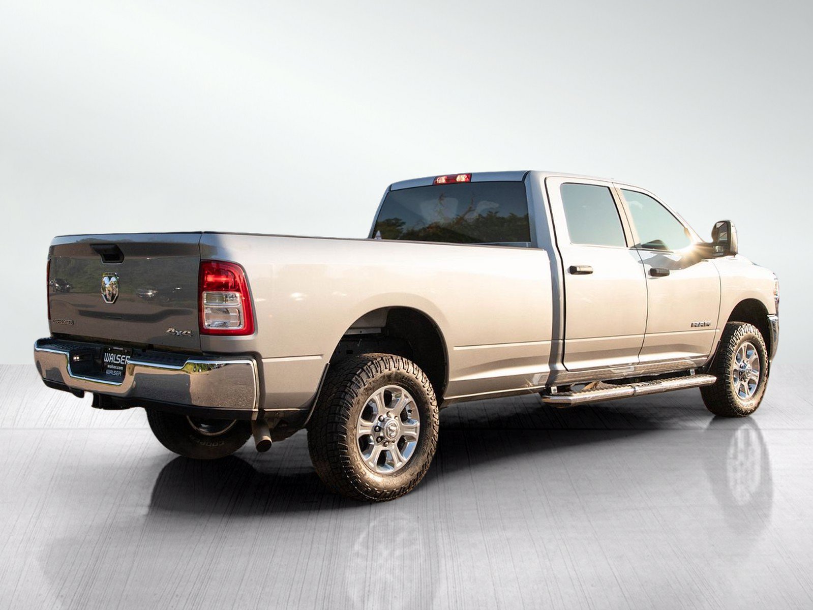 Used 2024 RAM 2500 Big Horn AWD/4WD image 5