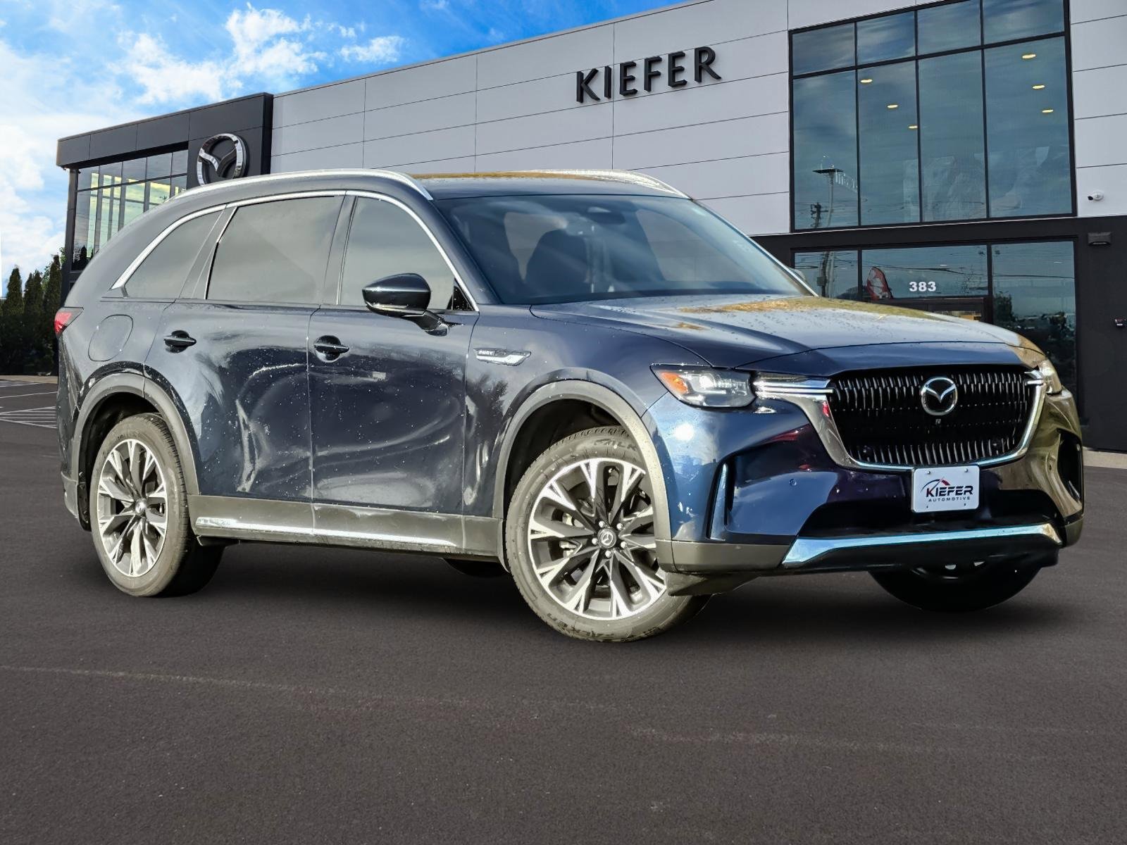 Certified 2025 MAZDA CX-90 Plug-In Hybrid w/ Premium Plus image 2