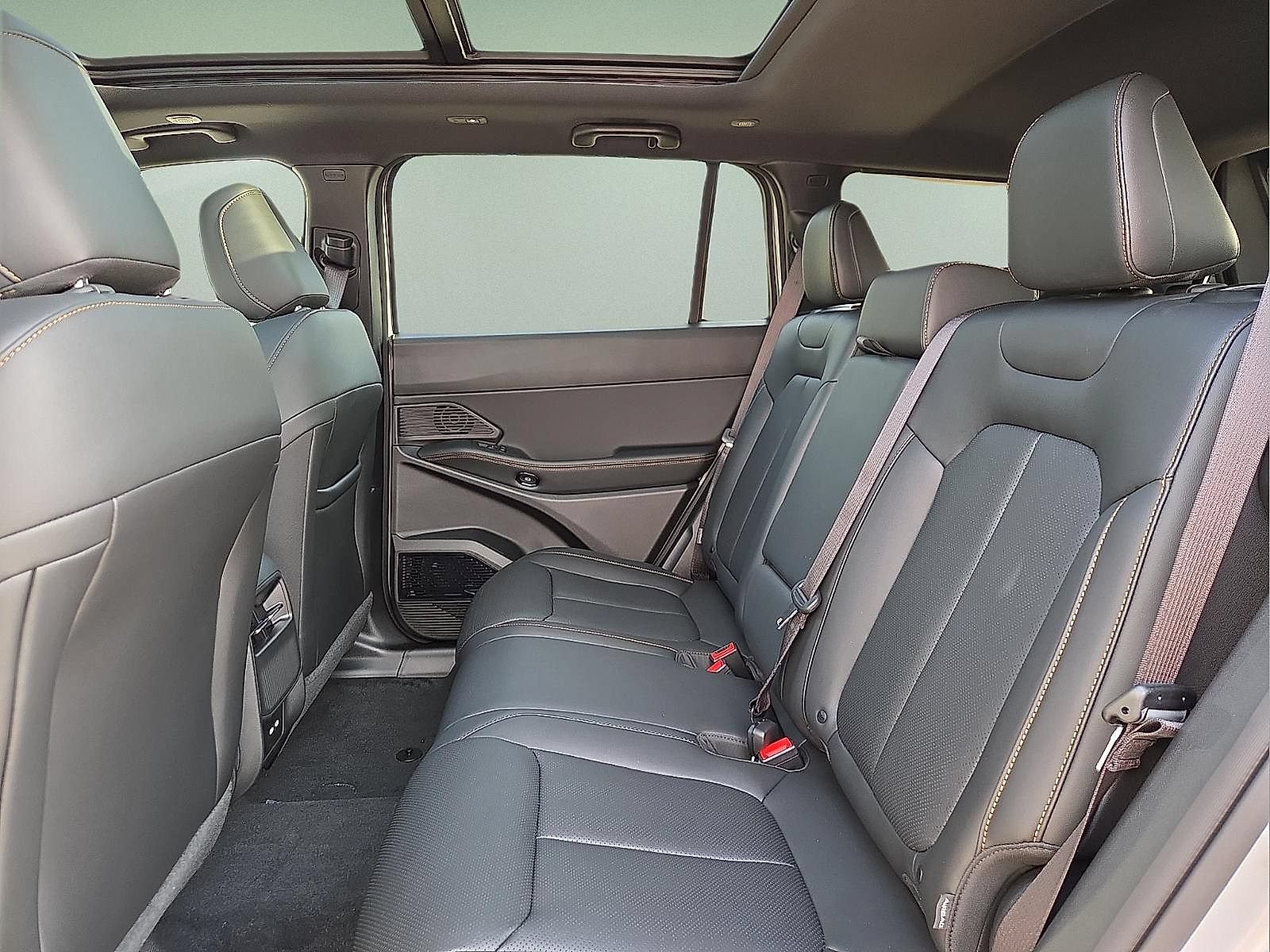 New 2026 Jeep Cherokee Limited AWD/4WD image 10