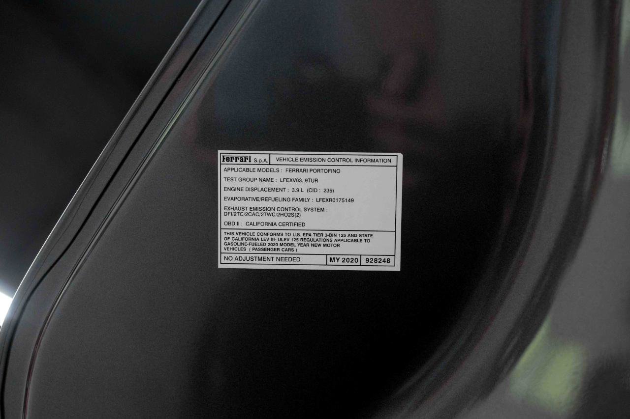 Used 2020 Ferrari Portofino RWD image 99