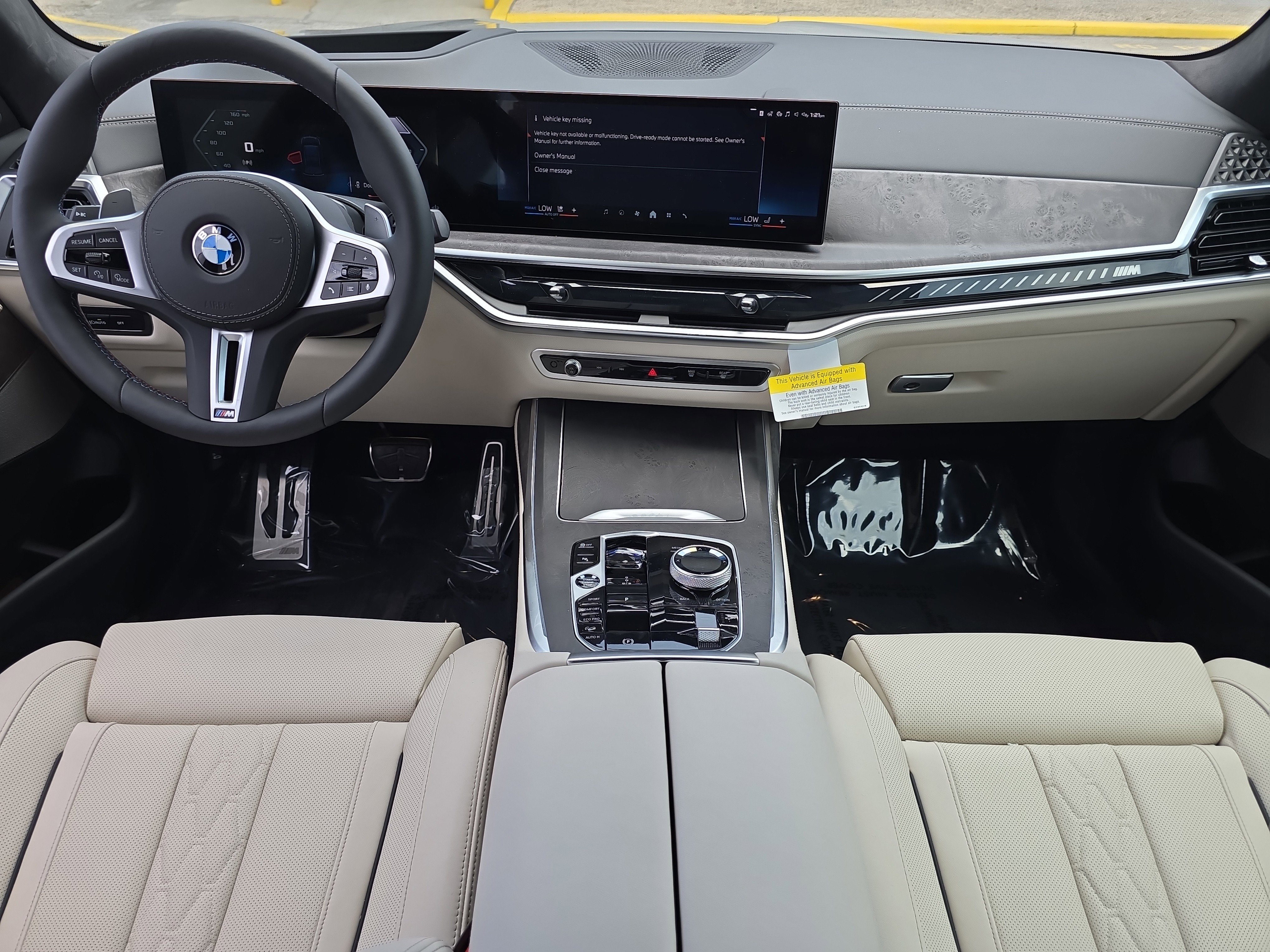New 2026 BMW X7 M60i image 13