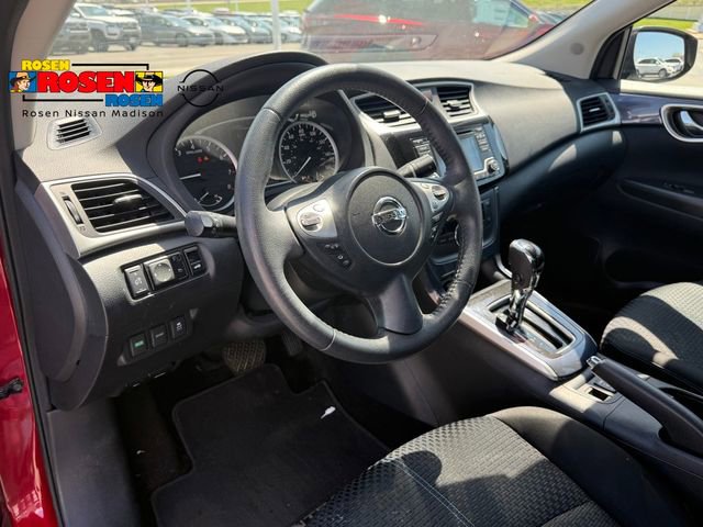 Used 2018 Nissan Sentra SR FWD image 11