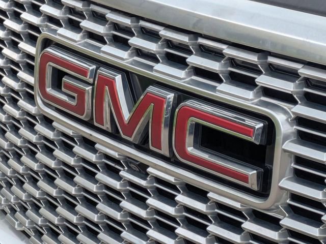 Certified 2024 GMC Yukon Denali AWD/4WD image 9