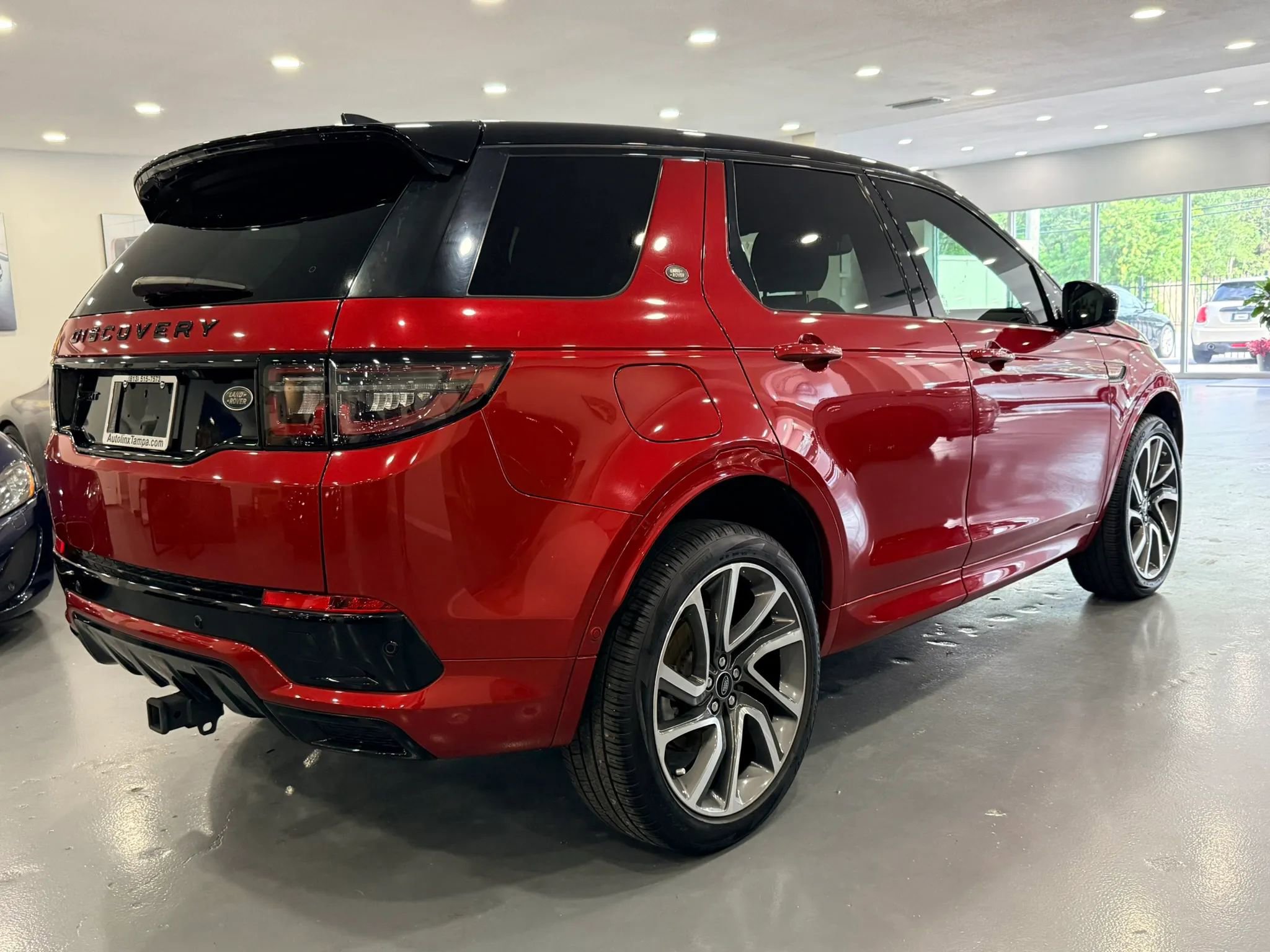 Used 2021 Land Rover Discovery Sport S R-Dynamic AWD/4WD image 7