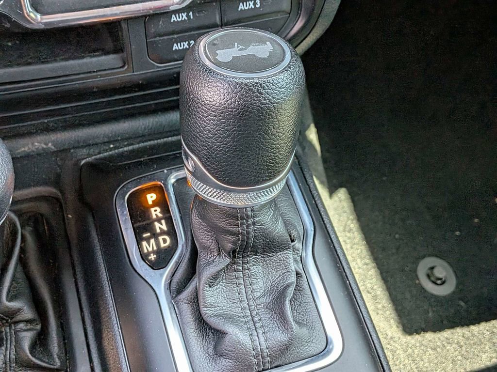 Used 2022 Jeep Wrangler Sport image 17