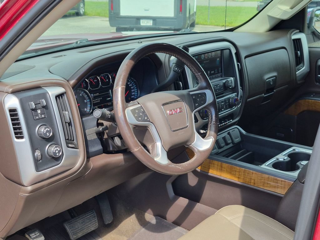 Used 2018 GMC Sierra 1500 SLT AWD/4WD image 30