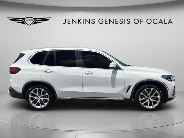 Used 2021 BMW X5 xDrive45e w/ Premium Package AWD/4WD image 2