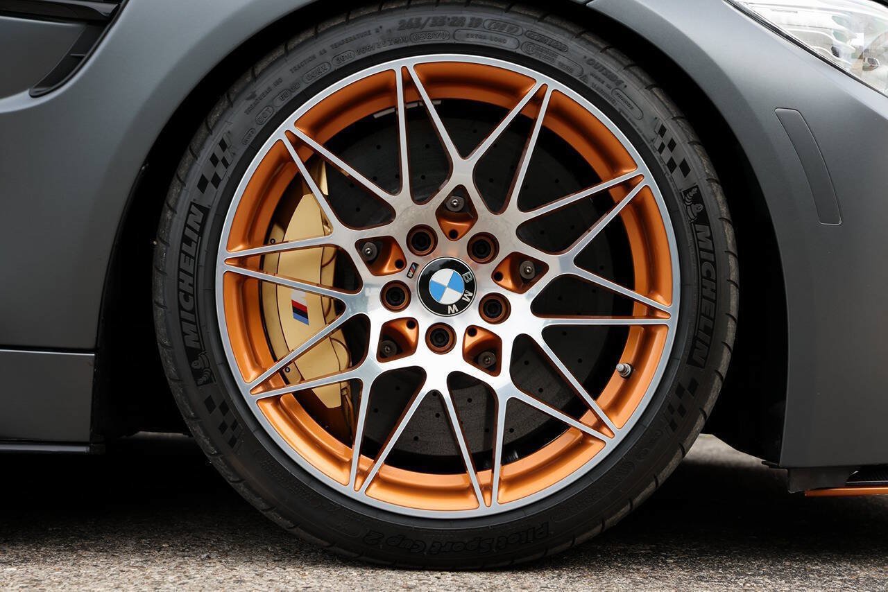 Used 2016 BMW M4 GTS RWD image 15