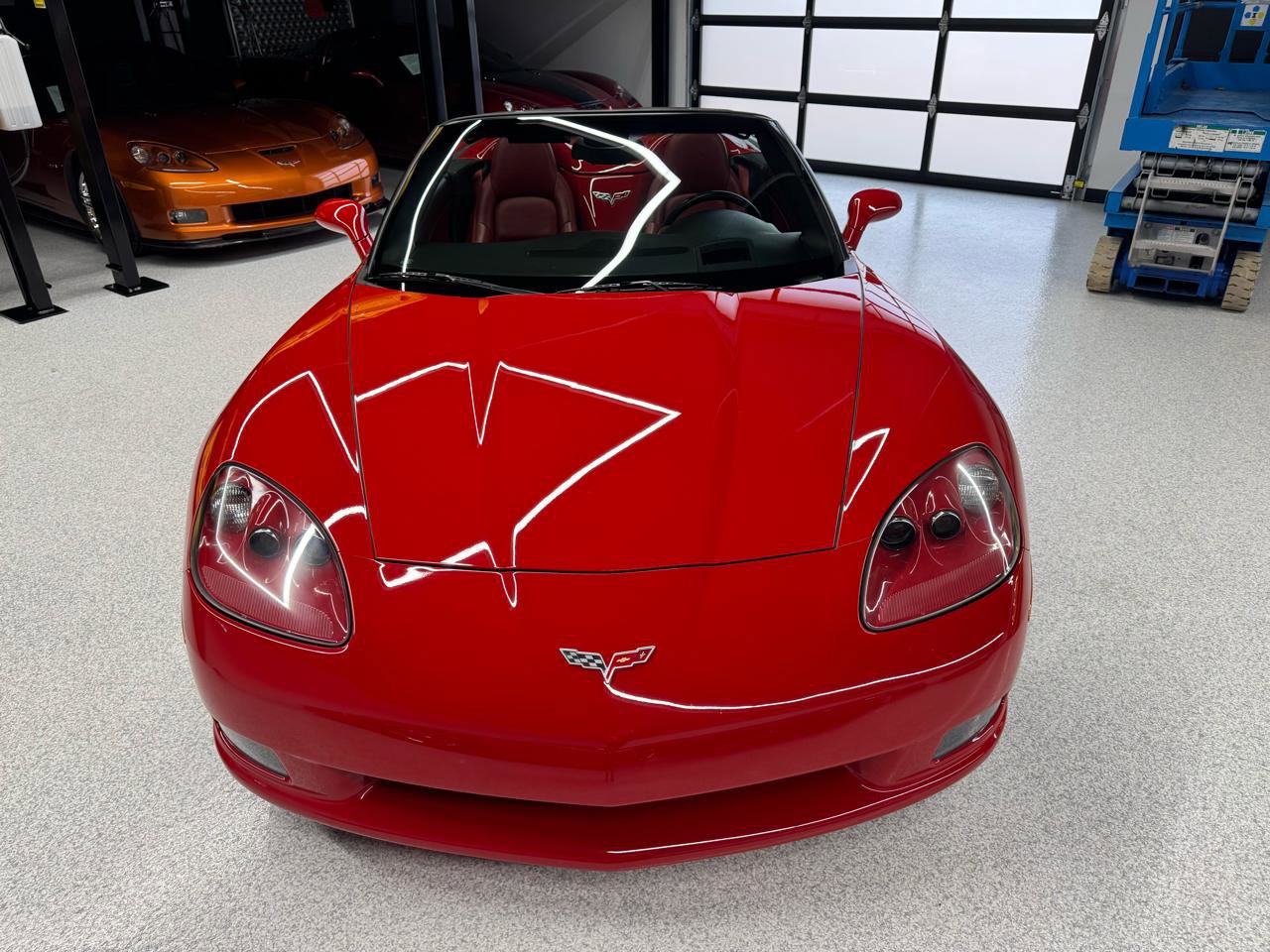 Used 2005 Chevrolet Corvette Convertible w/ Preferred Equipment Group image 22