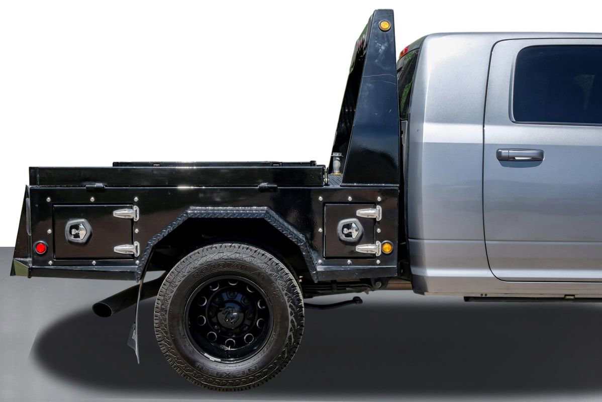 Used 2024 RAM 3500 Laramie w/ Night Edition image 6