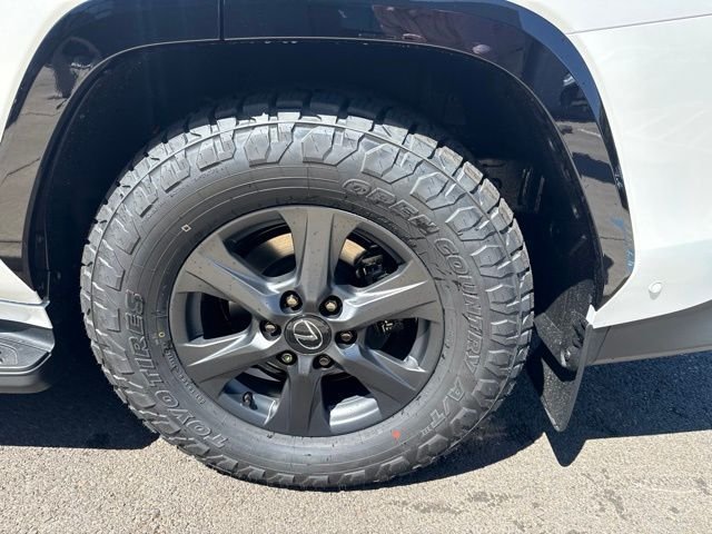 New 2026 Lexus LX 700h Overtrail AWD/4WD image 9