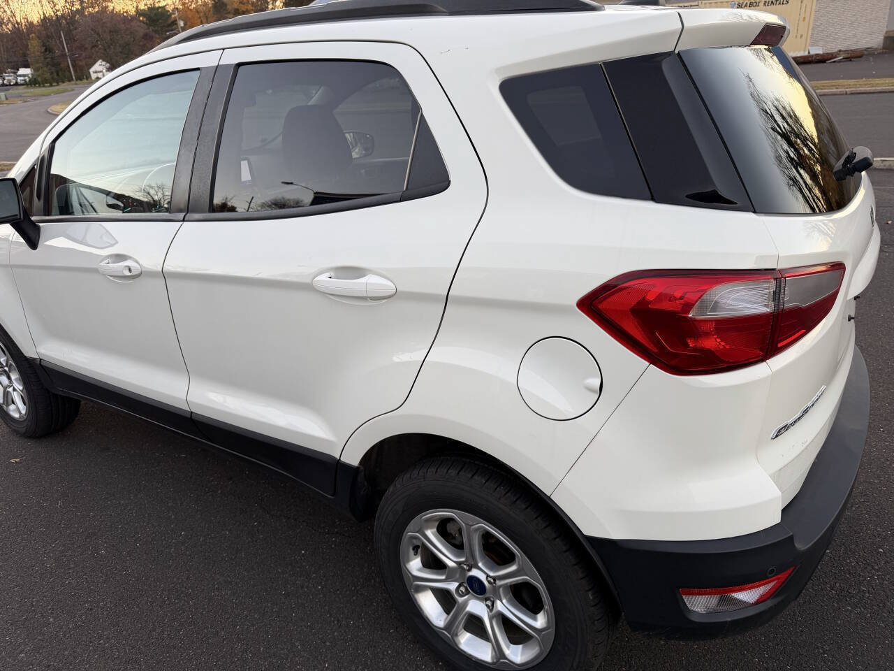 Used 2020 Ford EcoSport SE AWD/4WD image 9