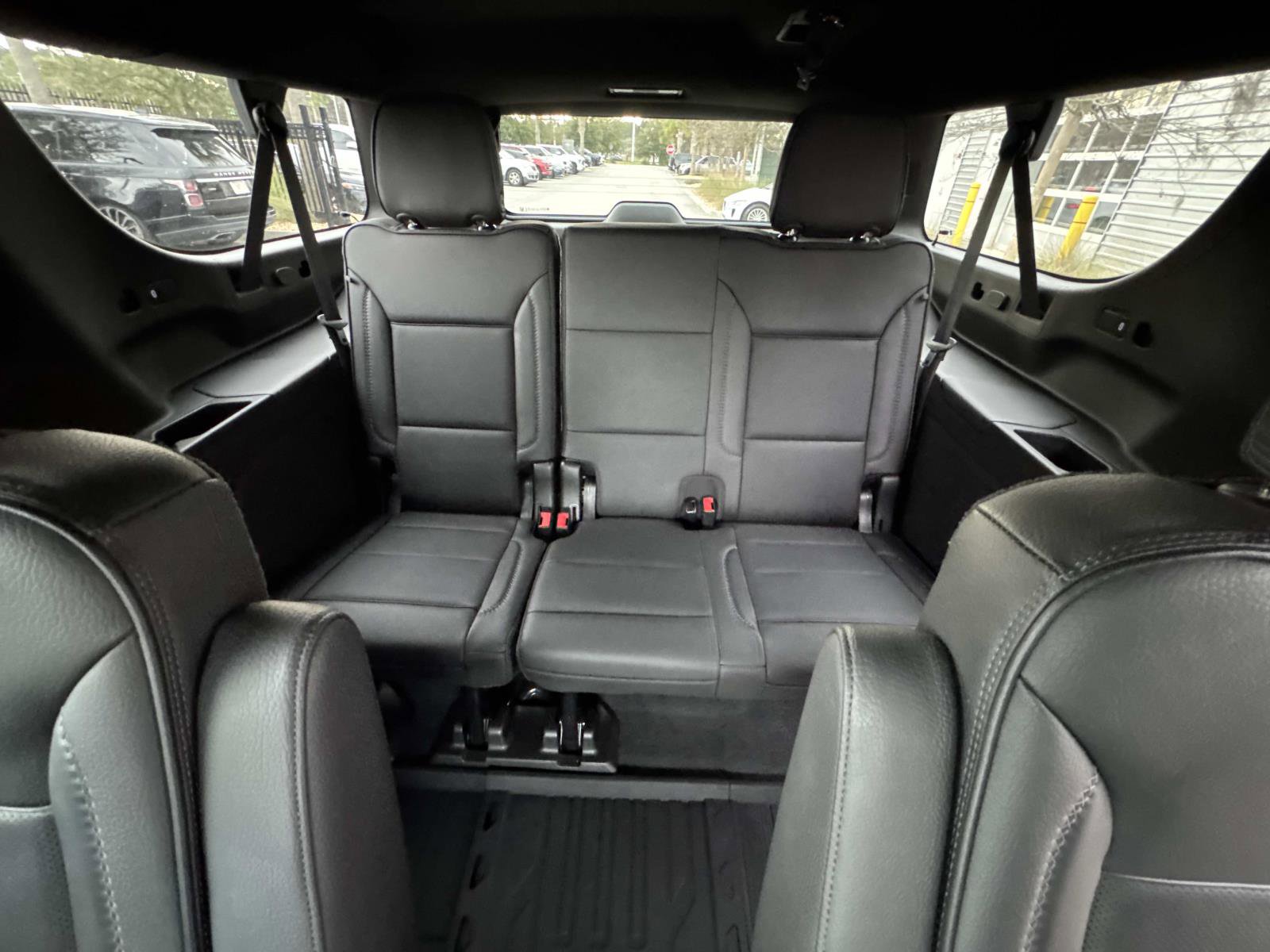 Used 2021 GMC Yukon XL Denali w/ Denali Ultimate Package image 16