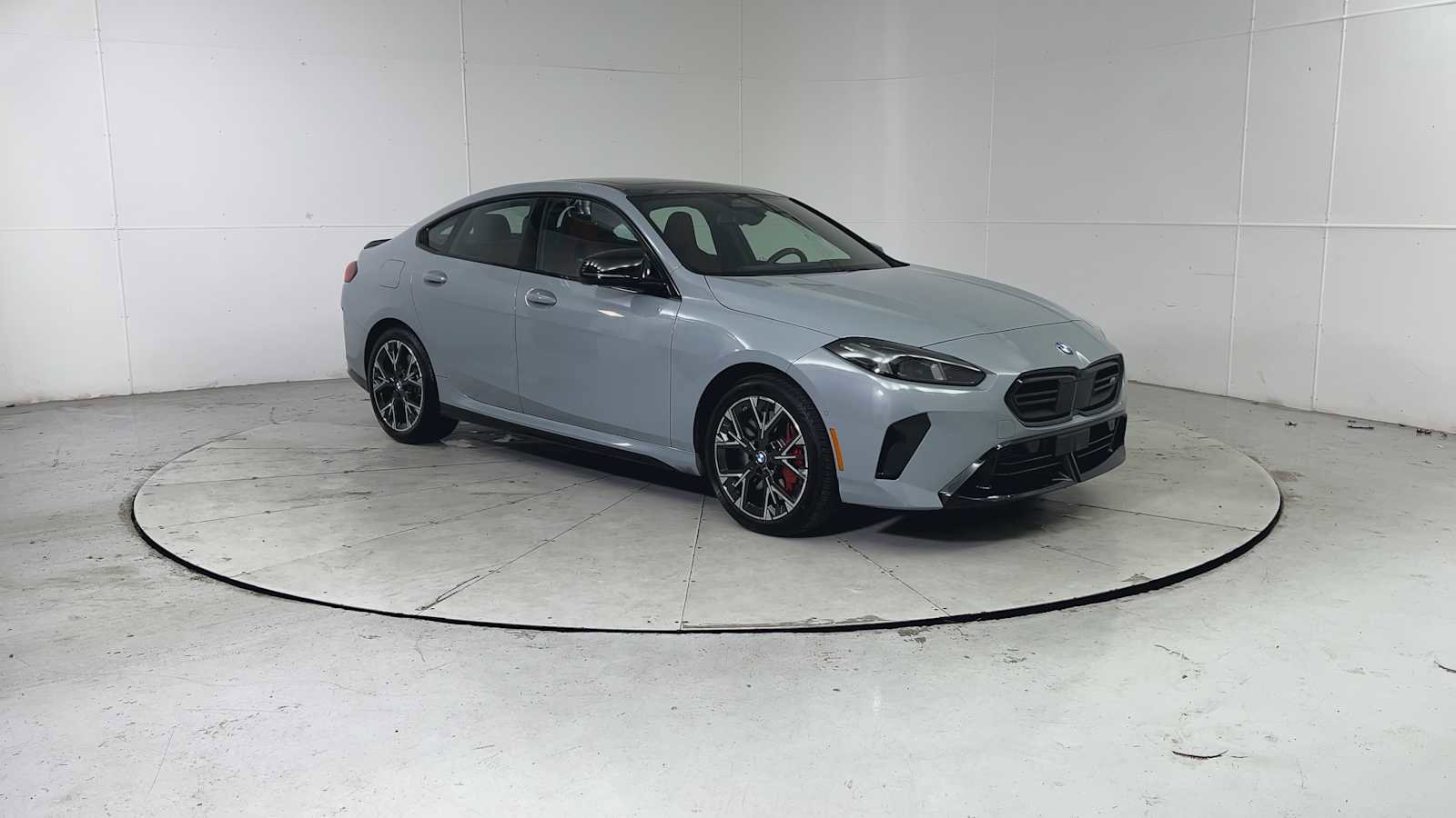 Used 2025 BMW M235i xDrive M235 xDrive w/ Premium Package image 8