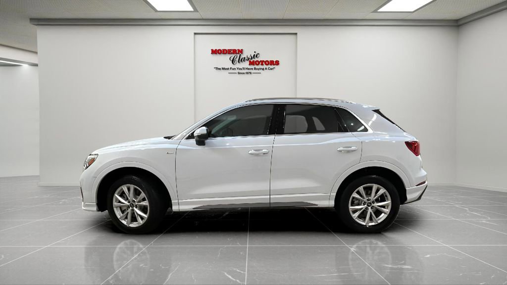 Used 2025 Audi Q3 2.0T Premium Plus image 4