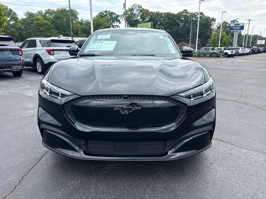 Used 2025 Ford Mustang Mach-E Select AWD/4WD image 3