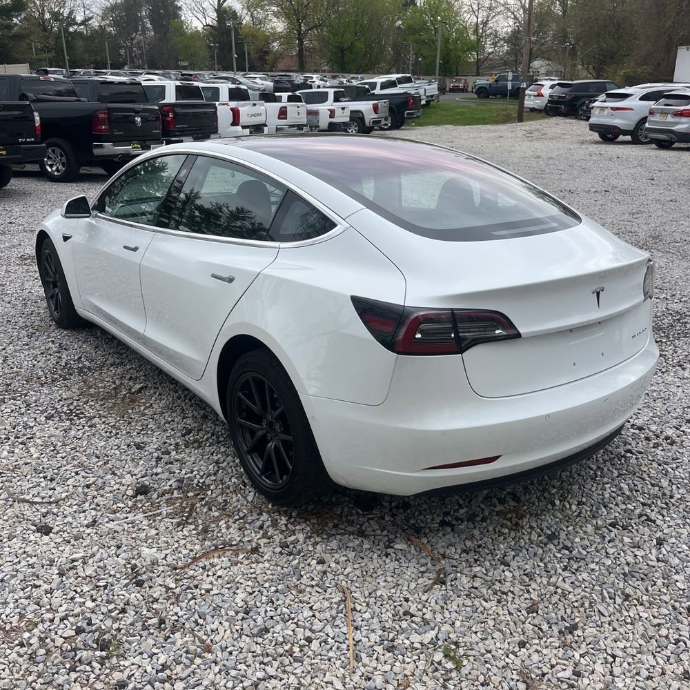 Used 2018 Tesla Model 3 Long Range AWD/4WD image 4
