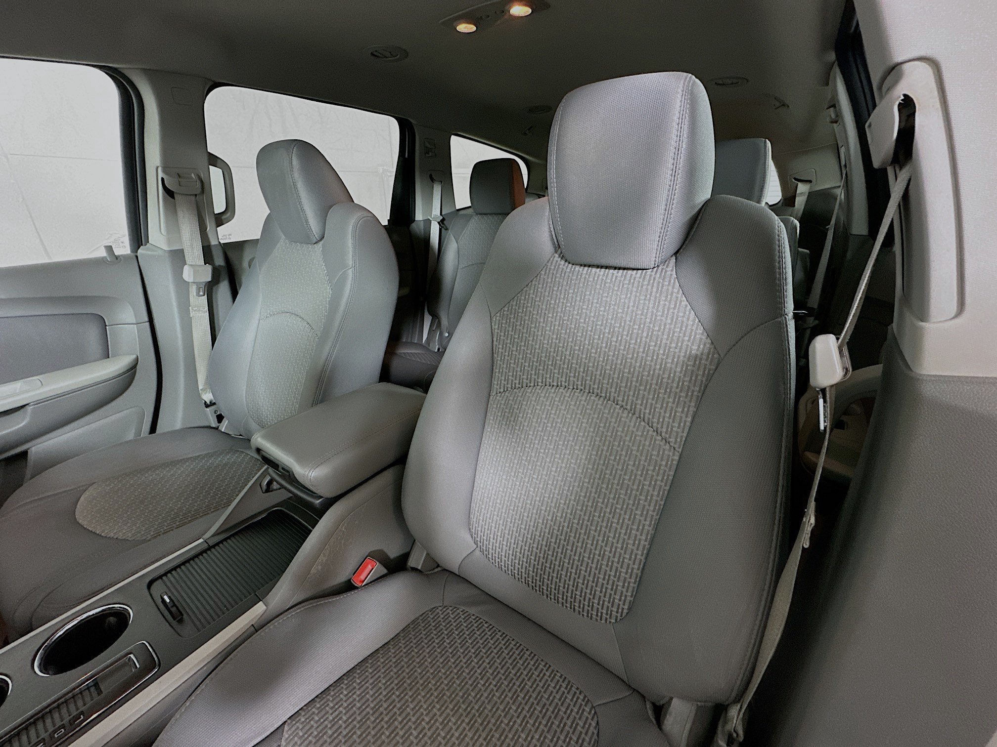 Used 2011 Chevrolet Traverse LS AWD/4WD image 18