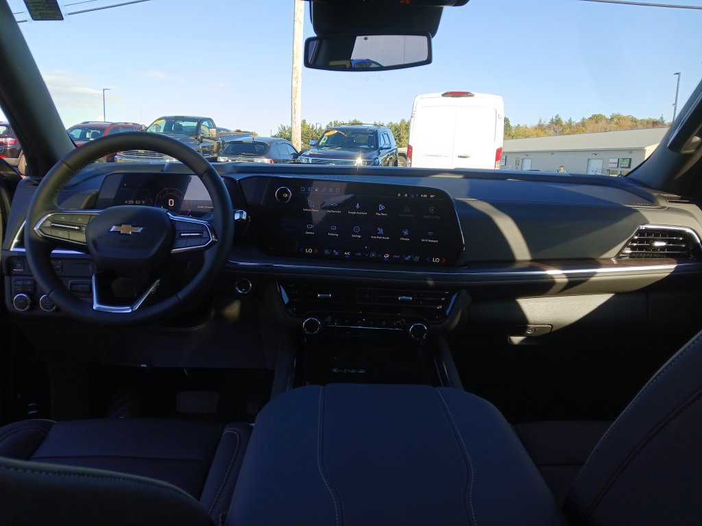 New 2027 Chevrolet Tahoe Premier w/ Sun And Tow Package AWD/4WD image 13