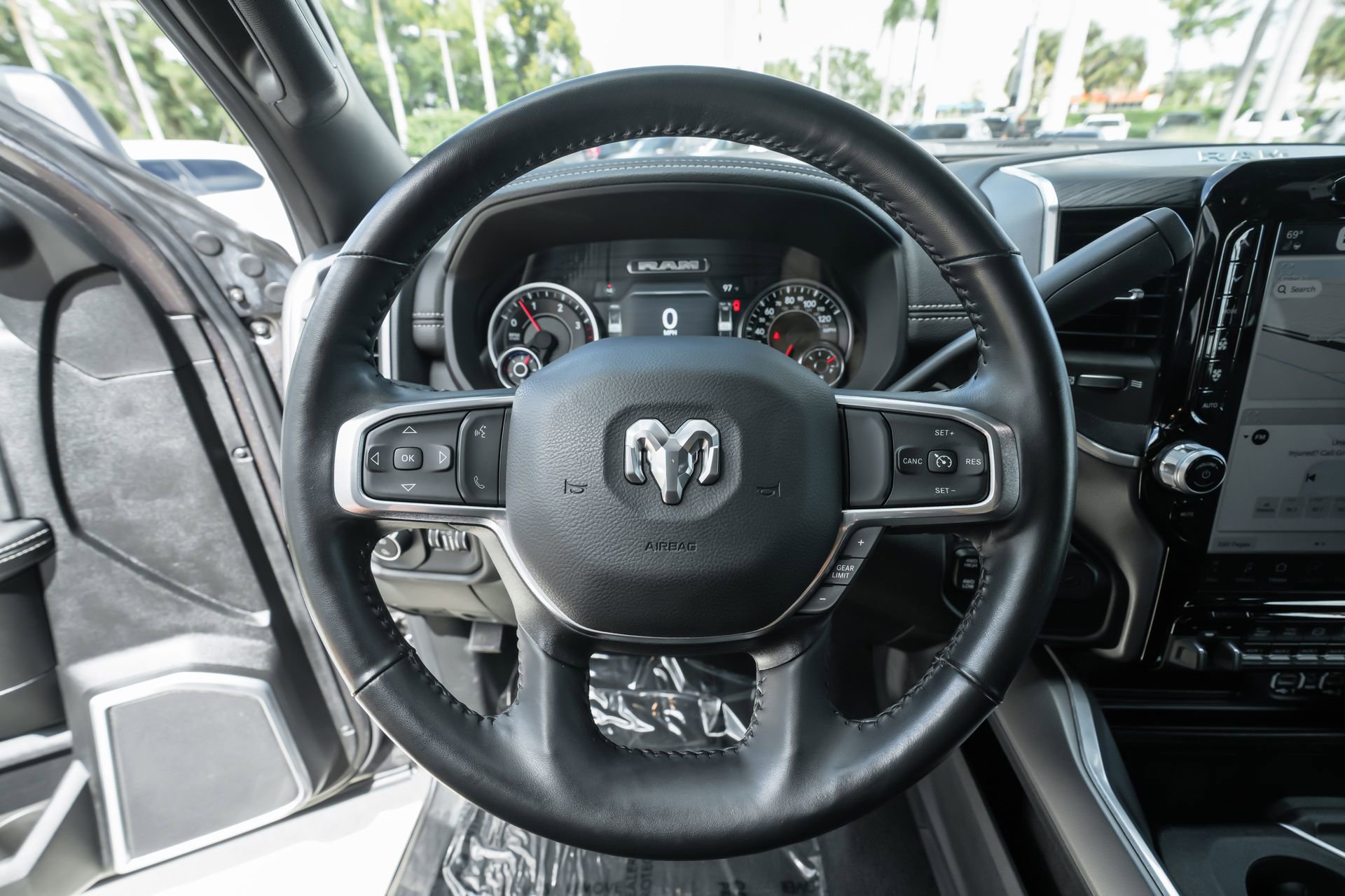 Used 2024 RAM 3500 Laramie w/ Night Edition image 8