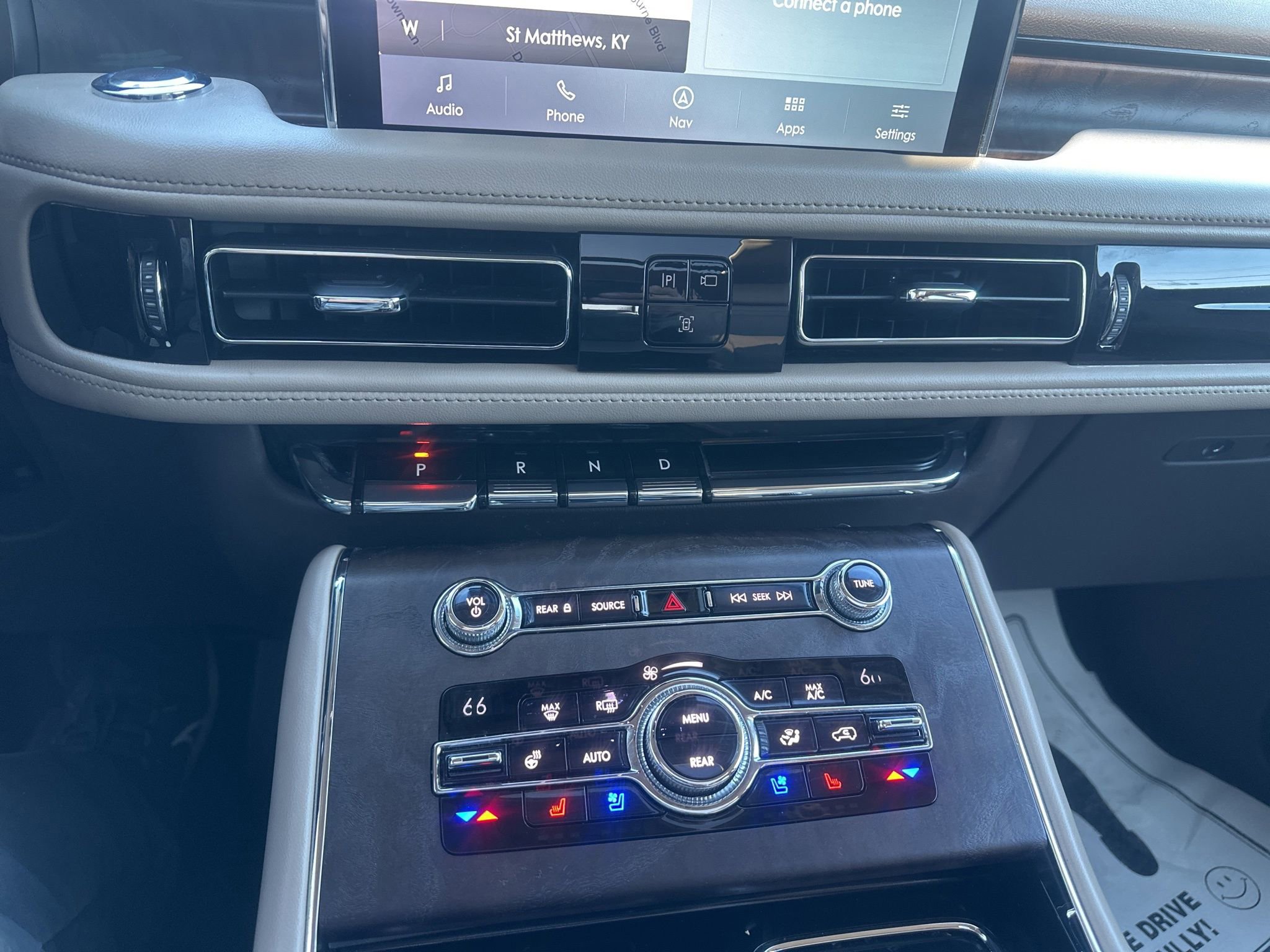 Used 2020 Lincoln Aviator Reserve w/ Equipment Group 201A image 37