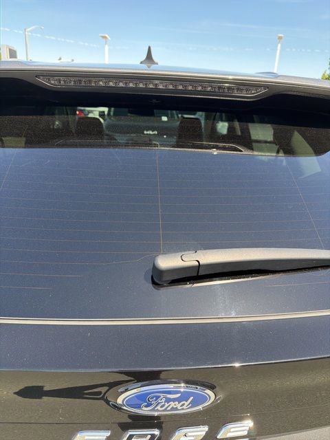 Used 2024 Ford Edge SEL w/ Convenience Package image 7