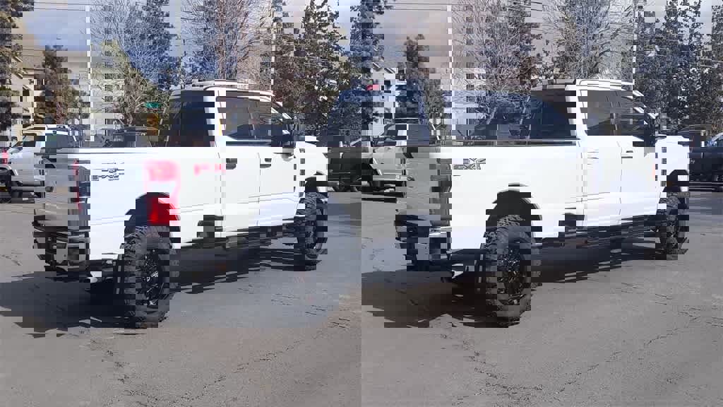 Used 2023 Ford F350 XLT w/ 360-Degree Camera Package image 9