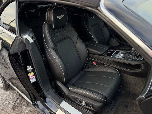 Used 2020 Bentley Continental GT image 23