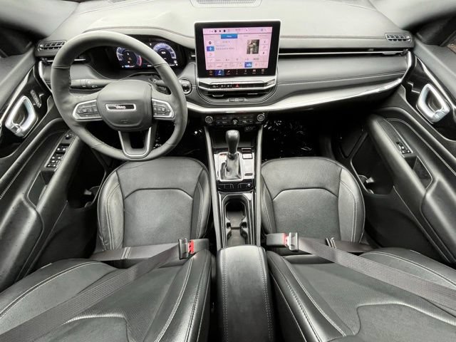 Used 2023 Jeep Compass High Altitude w/ Driver Assist Group I AWD/4WD image 26