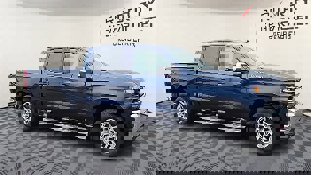 Used 2019 Chevrolet Silverado 1500 LT w/ All-Star Edition image 2