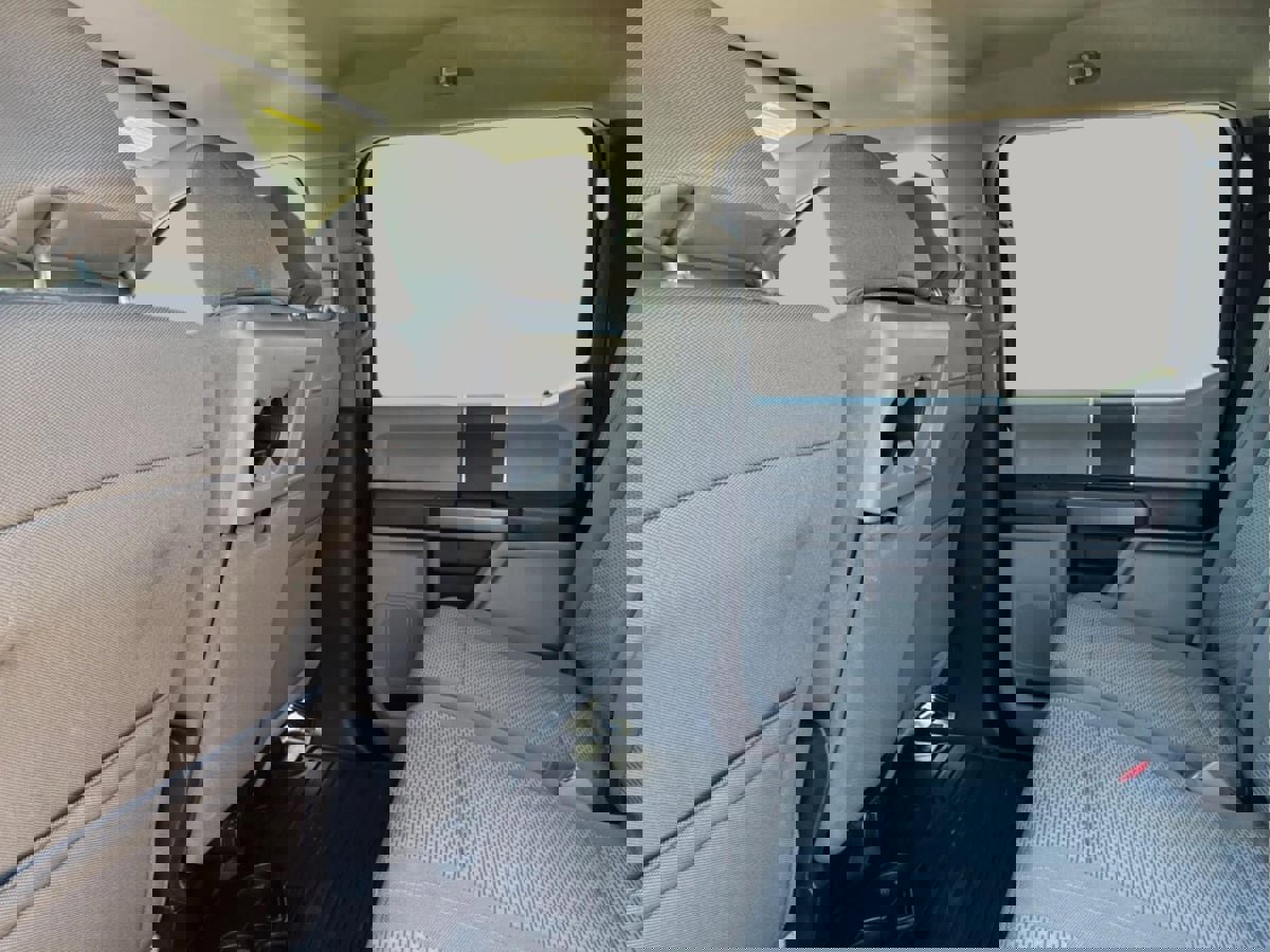 Used 2017 Ford F150 XLT w/ Trailer Tow Package image 23