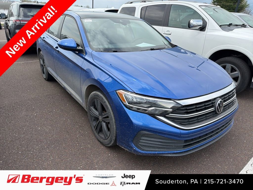 Used 2024 Volkswagen Jetta SE