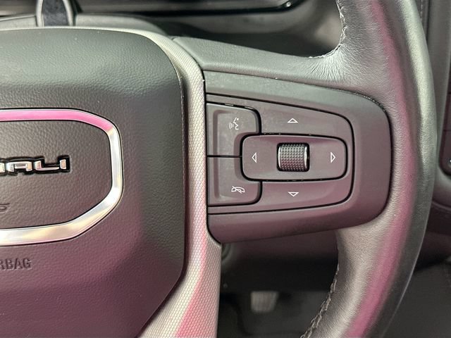 Used 2023 GMC Yukon Denali w/ Advanced Technology Package AWD/4WD image 24