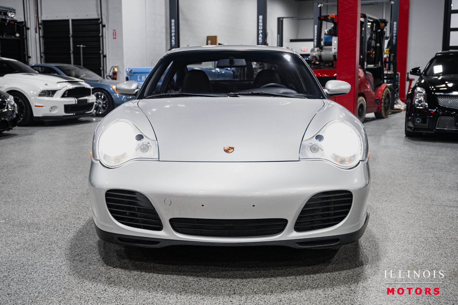 Used 2004 Porsche 911 Carrera 4S AWD/4WD image 8