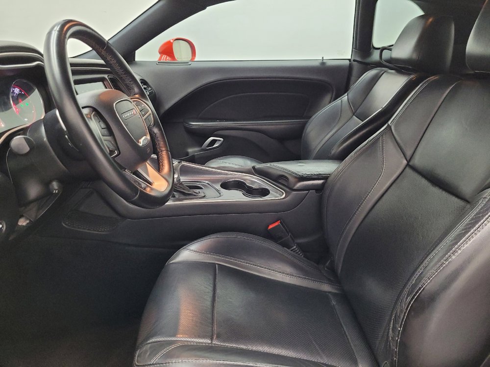 Used 2016 Dodge Challenger SXT Plus RWD image 17