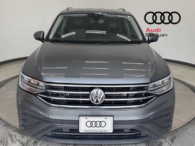 Used 2023 Volkswagen Tiguan SE FWD image 2