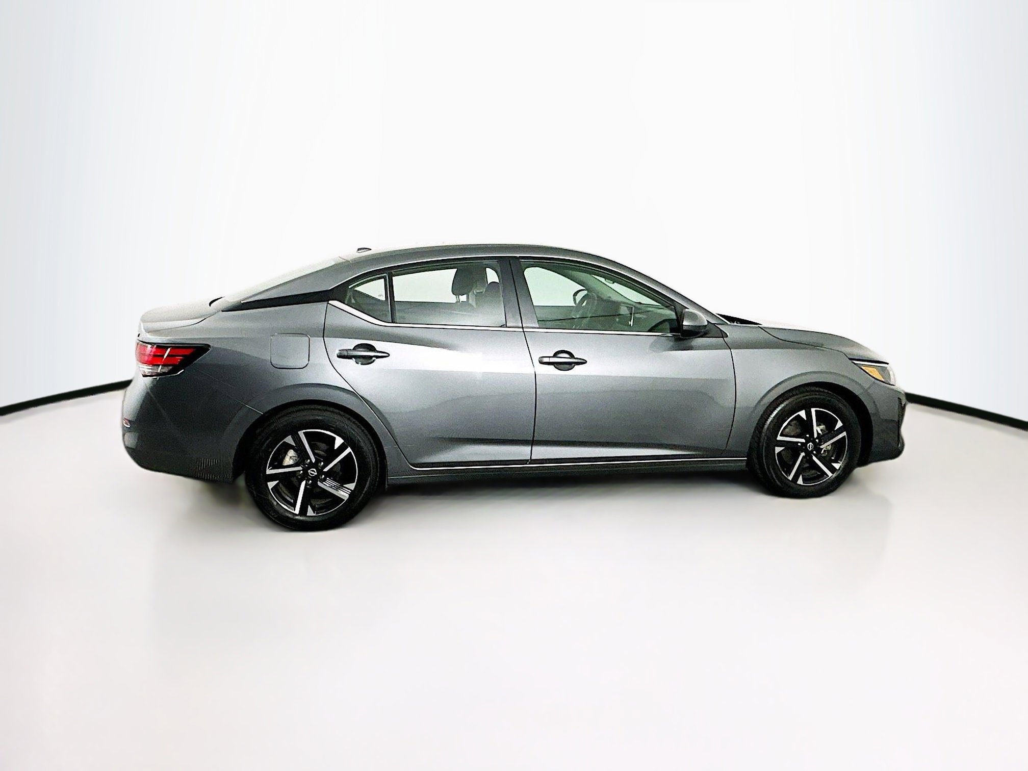 Used 2024 Nissan Sentra SV image 10