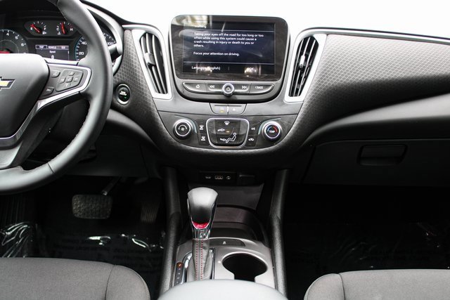 Used 2023 Chevrolet Malibu RS image 17