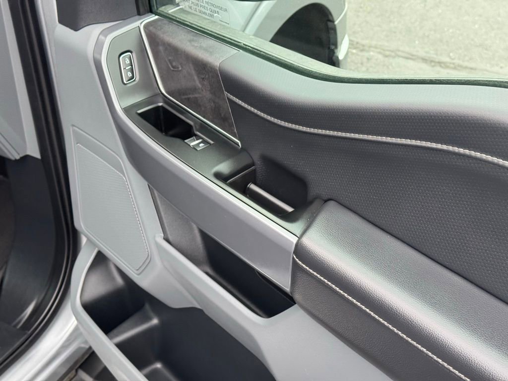 Used 2025 Ford F150 XLT w/ Equipment Group 301A Standard image 31