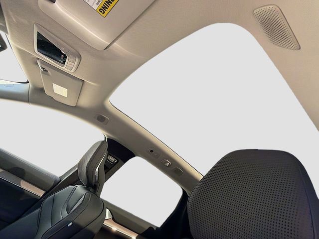 Used 2025 Volvo EX90 Ultra image 26