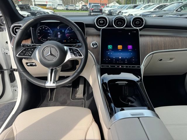 Used 2026 Mercedes-Benz GLC 300 4MATIC image 14