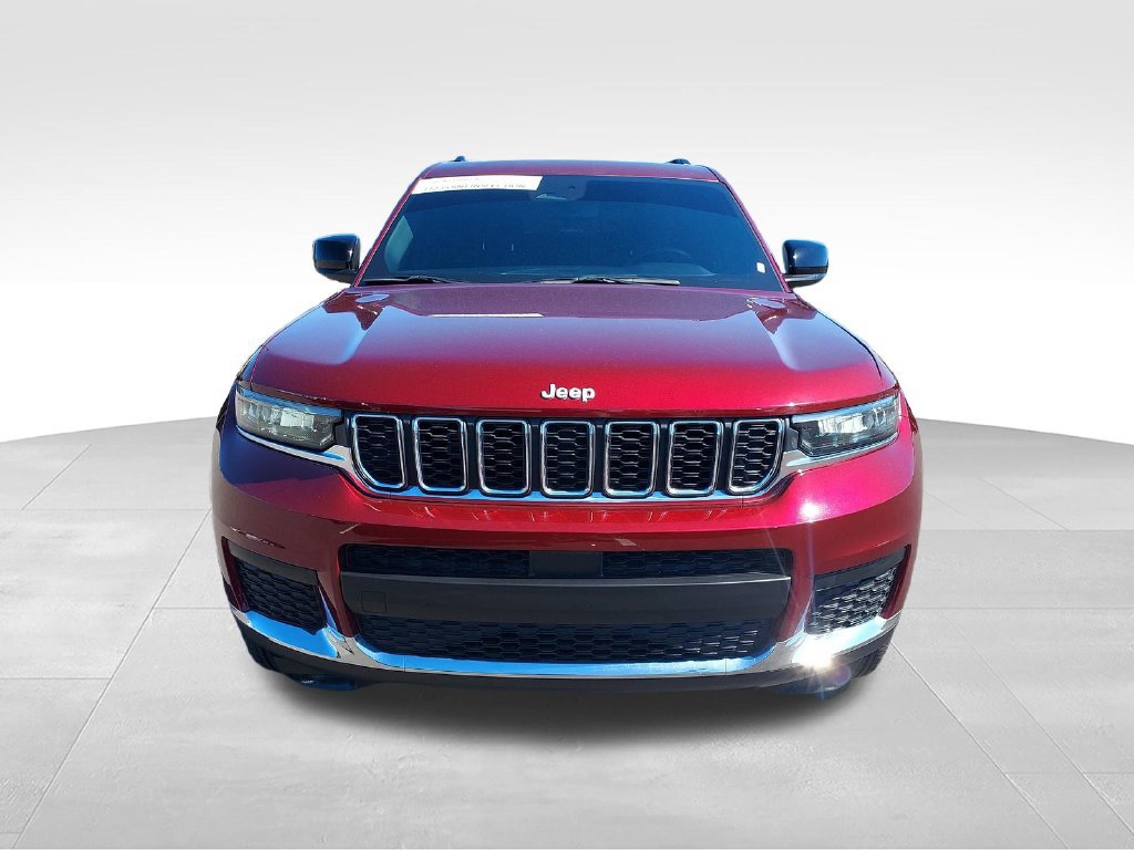 Used 2024 Jeep Grand Cherokee L Laredo AWD/4WD image 9