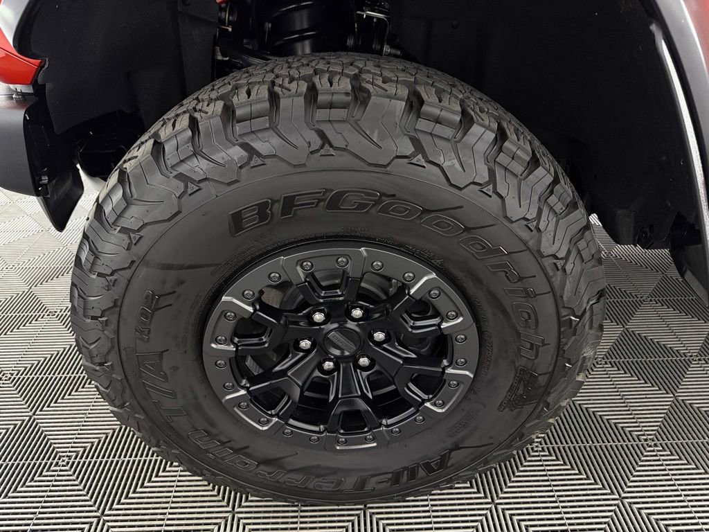 Used 2024 Ford Bronco Raptor w/ Interior Carbon Fiber Pack 6 AWD/4WD image 11